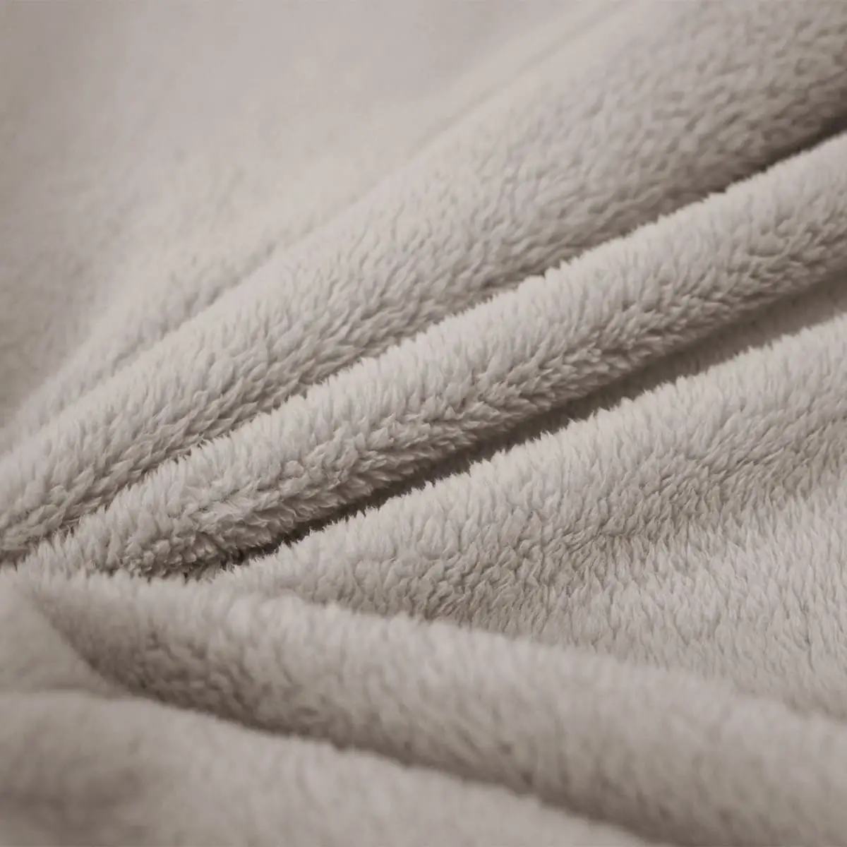 Fino Plush Blanket | Light Brown