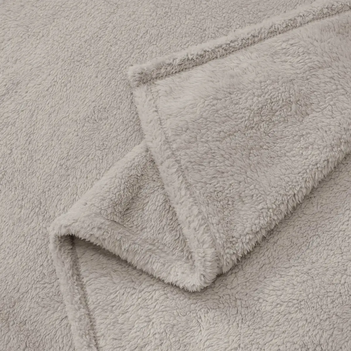 Fino Plush Blanket | Light Brown